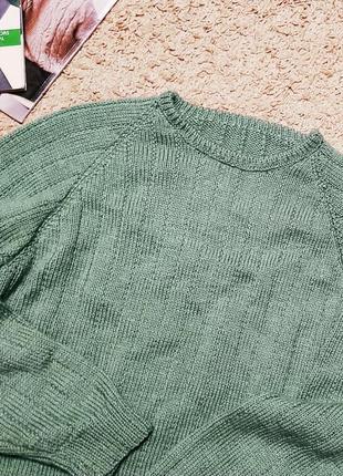 Замечательный шерстяной фактурный свитер актуального шалфейного цвета2 фото