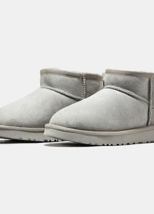 Ugg classic ultra mini зимові сірі уггі унісекс жіночі та чоловічі теплі, стильні чоботи