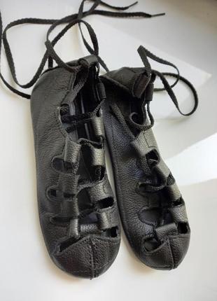 Чешкие кожаные черные на шнурках