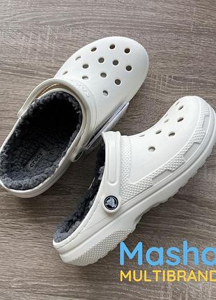 Теплые кроксы белые женские и мужские на меху, crocs classic lined clog white