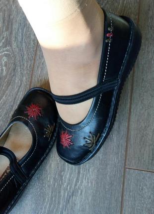 Черные кожаные туфли балетки мокасины тапочки 22.5-23см3 фото