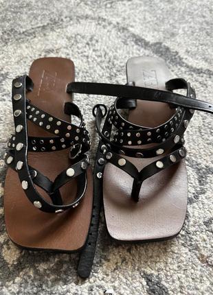 Босоніжки zara