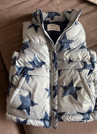 Жилетка , безрукавка zara