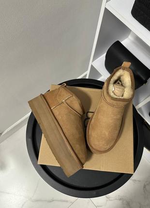 Угги ugg на высокой платформе замшевые с мехом