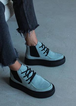 Женские замшевые демисезонные ботинки фисташкового цвета, хайтопы1 фото