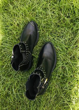 Ботинки чоботи stradivarius2 фото