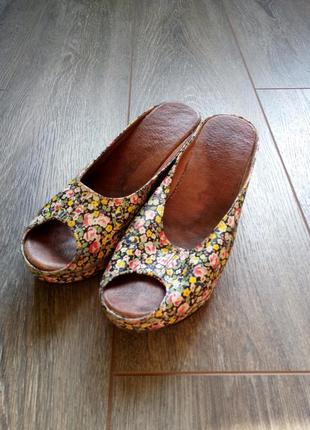 Цветные кожаные сабо шлепанцы босоножки сандалии платформа2 фото