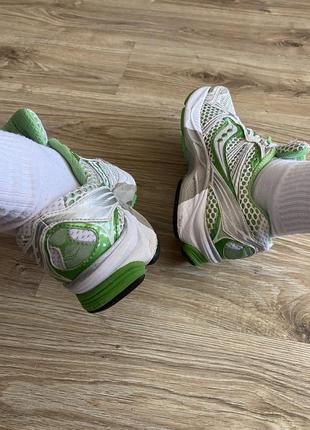 Бігові кросівки з сіточкою saucony5 фото