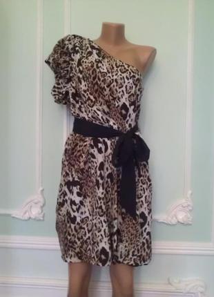 Шикарне плаття на одне плече asos