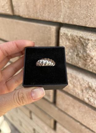 Серебряное кольцо 925