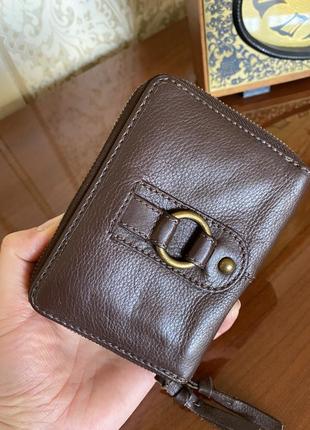 Вмісткий брендовий гаманець з натуральної шкіри7 фото