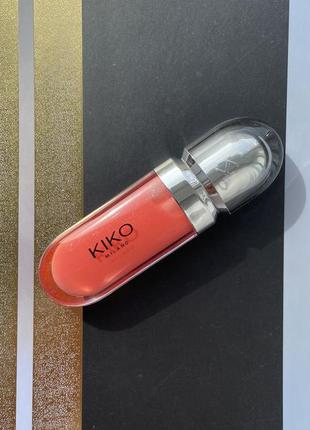 Блиск для губ 3d ефект kiko milano 3d hydra lipgloss 09 corallo delicato1 фото