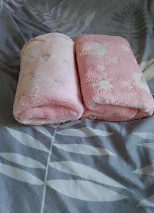 Плед світиться в темряві. день/ніч2 фото