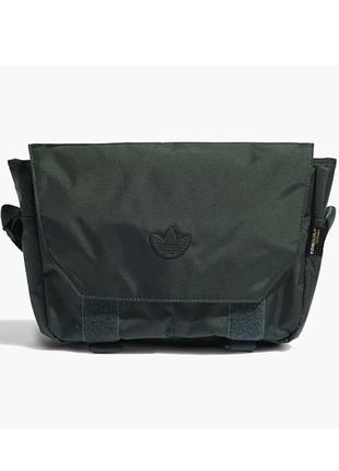 Бананка adidas con messenger s running 😍