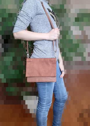 Красиаая коричневая сумка кроссбоди фирмы h&m в новом состоянии5 фото
