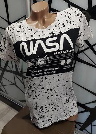 Крутая футболка nasa черные брызги 44-46