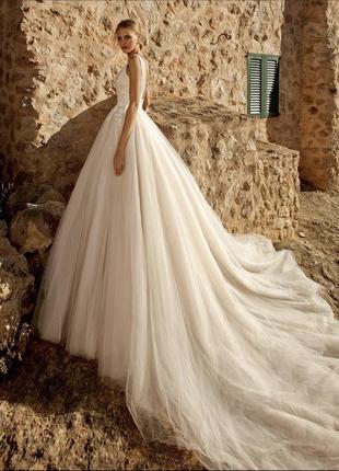 Весільна сукня бренду tesoro