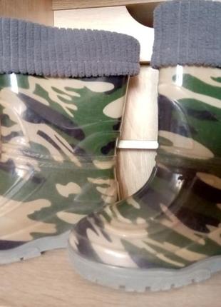 Резиновые сапоги