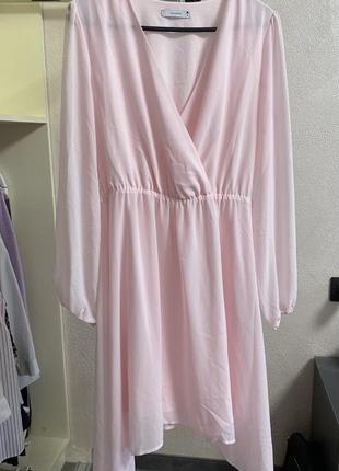 Розовое платье с асиметричным низом7 фото