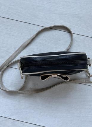 Сумочка сумка  базовая с ремешком new look3 фото