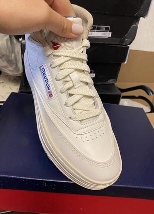 Кросівки хайтопи reebok club c geo m jn997 фото