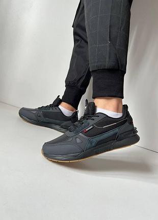 Мужские кроссовки