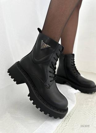 Чорні демісезонні черевики ботинки з натуральної шкіри
