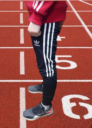 Спортивні штани adidas тканина лакоста, чоловічі спортивні штани брюки осінь весна , штани адідас чоловічі унісекс7 фото