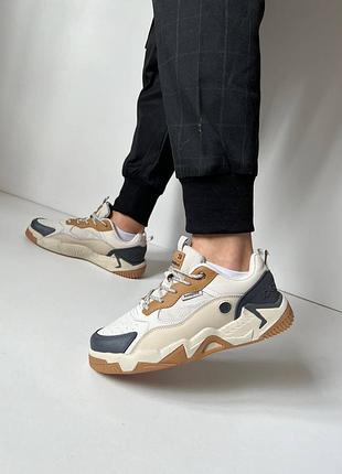 Мужские кроссовки