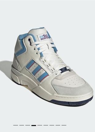 Кроссовки adidas демисезон