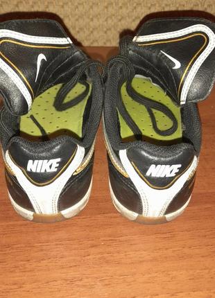 Кросівки nike4 фото