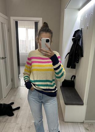 Светер у смужку