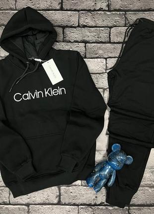 Костюм в стилі calvin klein