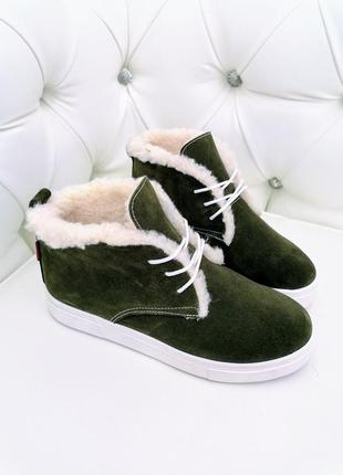 Зимние замшевые ботинки хайтопы, цвет хаки5 фото