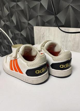 Кроссовочки adidas