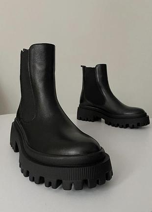 Ботинки кожаные челси
