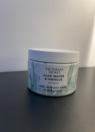 Victoria’s secret natural beauty aloe water &amp; hibiscus скраб для тела1 фото