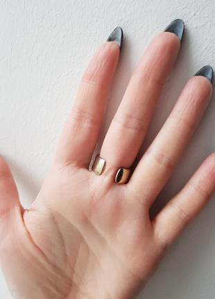 Интересное винтажное кольцо с ведмежёнками10 фото