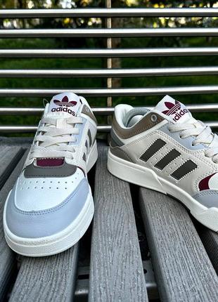 Кроссовки adidas dropstep