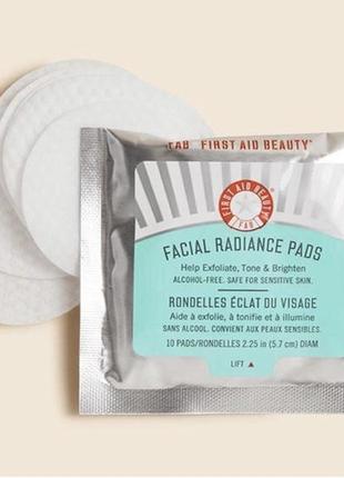 Пады (спонжи) для лица first aid beauty facial radiance pads3 фото