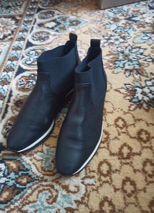 Кожанные ботинки фирмы hogl