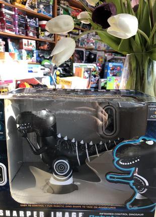 Динозавр на радиоуправлении