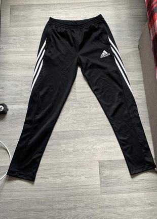 Спортивные adidas3 фото