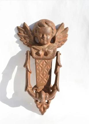Дверной кнокер, молоток на дверь дачи особняка, ангел! стуколка. чугун. германия.