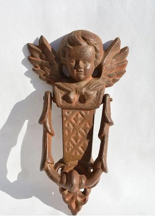 Дверной кнокер, молоток на дверь дачи особняка, ангел! стуколка. чугун. германия.