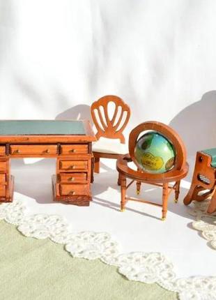 Старовинний набір дитячих меблів для лялькового будинку7 фото