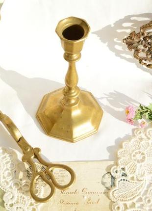 Винтажный подсвечник с гасителем для свечей! бронза. голландия