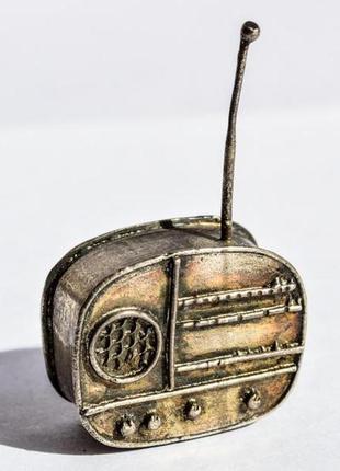 Коллекционная скульптура,радио! миниатюра! серебро