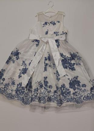 Невероятно нярядное молочное платье с фатиновой юбкой расшитое паетками dress to impress 5-7 лет5 фото