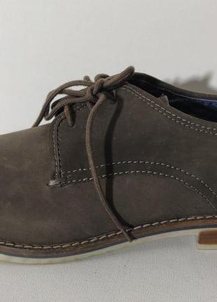 Розпродаж німецької взуття